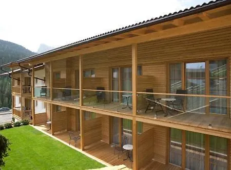 La Fradora - Dolomites 3*